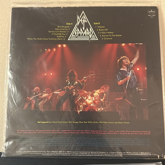 Def Leppard Pyromania and OnThrough The
Night Vinyl Record bundle - Picture 8 of 8